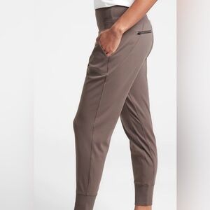 Venice High Rise Jogger size small.